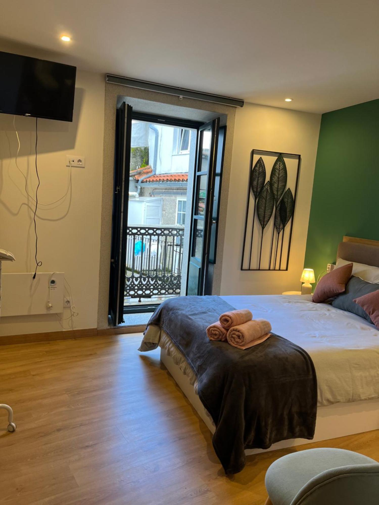 Alegria Apartment ซานติอาโก เด กอมโปสเตลา ภายนอก รูปภาพ