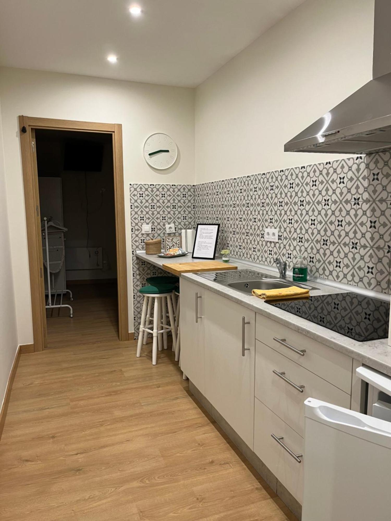 Alegria Apartment ซานติอาโก เด กอมโปสเตลา ภายนอก รูปภาพ